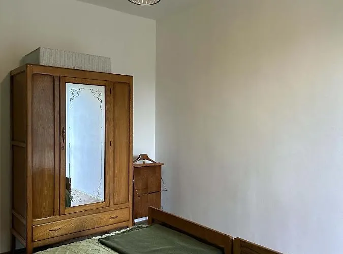 Apartment In Montagna *