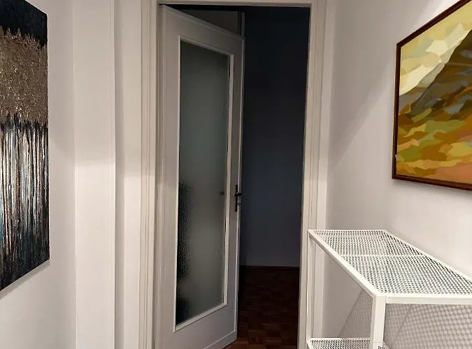 Apartment In Montagna *